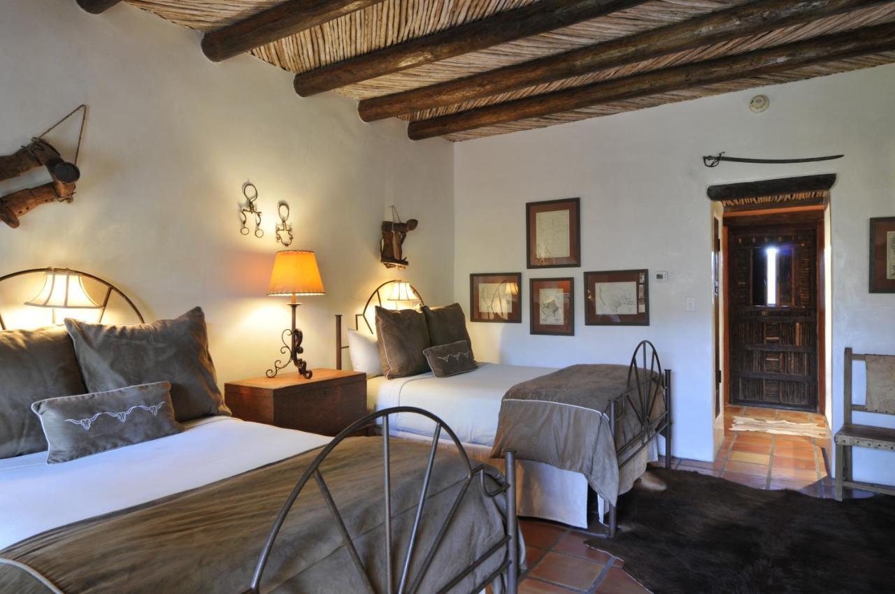 Gage Hotel Маратон Екстериор снимка