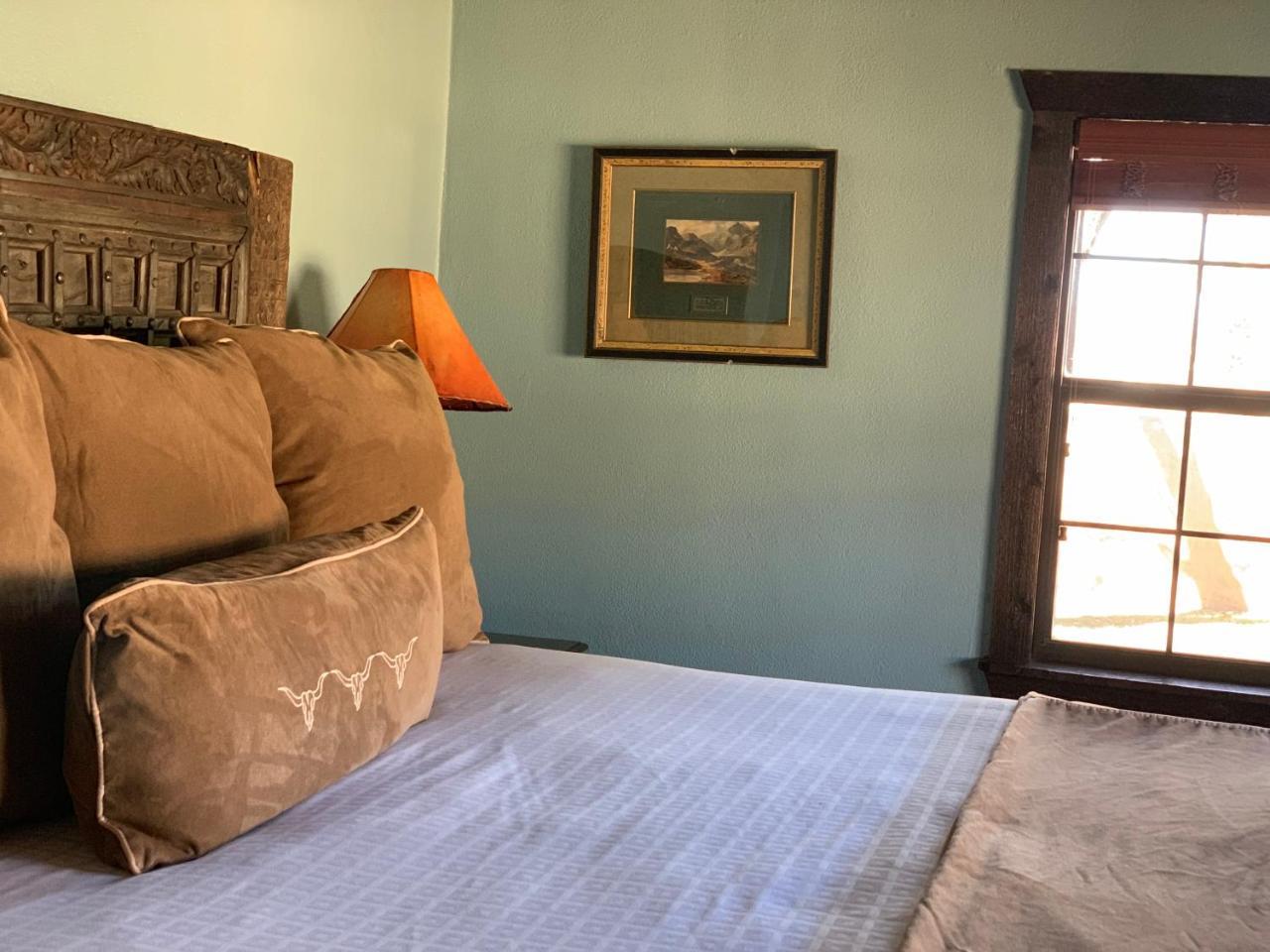Gage Hotel Маратон Екстериор снимка